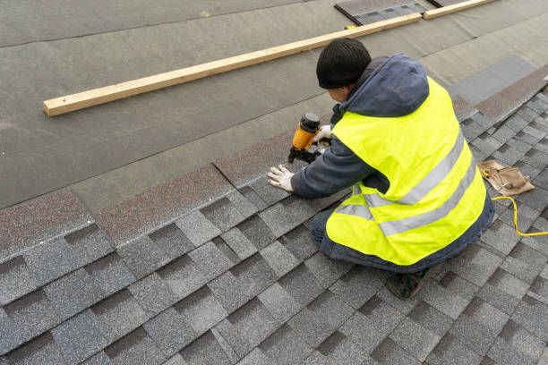 Best Shingle Roofing Installation  in Council Bluffs, IA
